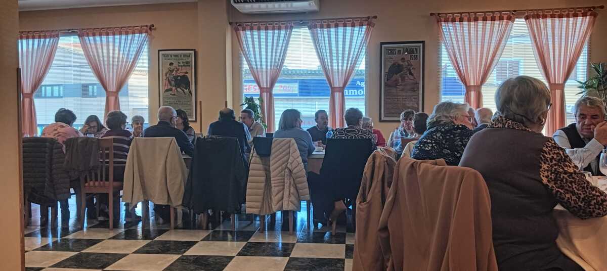 Comida con los pensionistas
